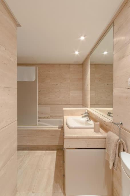 1st Line Exclusive In Heart Of The Golden Mile Appartement Marbellac