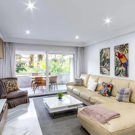 1St Line Exclusive Apt In Heart Of The Golden Mile Marbella Exterior photo